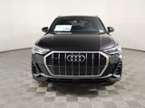 Used 2024 Audi Q3 2.0T Premium Plus image 3