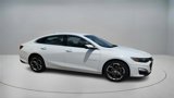 Used 2023 Chevrolet Malibu LT image 2