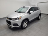 Used 2021 Chevrolet Trax LT image 2