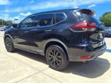 Used 2018 Nissan Rogue S image 3