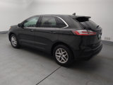 Used 2024 Ford Edge SEL image 3