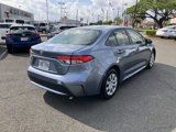 Used 2020 Toyota Corolla LE image 3