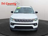 Used 2022 Jeep Compass Latitude image 2