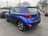 Used 2023 Hyundai Venue SEL image 2