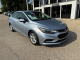 Used 2018 Chevrolet Cruze LT w/ Convenience Package image 2