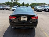 Used 2015 Chrysler 200 Limited w/ Convenience Group image 4