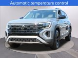 New 2025 Volkswagen Atlas Peak Edition SE image 3