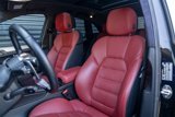 Used 2020 Porsche Macan Turbo image 5