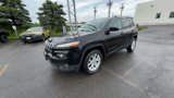 Used 2017 Jeep Cherokee Latitude w/ Cold Weather Group image 5
