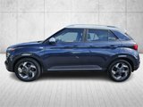 Used 2021 Hyundai Venue image 2