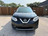Used 2016 Nissan Rogue SV image 2