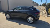 Used 2018 Jaguar E-PACE SE image 2