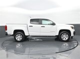 Used 2022 Chevrolet Colorado W/T image 2