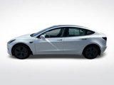 Used 2023 Tesla Model 3 Standard Range image 4