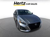 Used 2024 Nissan Altima 2.5 SV image 3