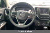 Used 2020 Jeep Cherokee Latitude Plus image 4