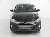 Used 2020 Hyundai Elantra SE w/ Winter Weather Package image 2
