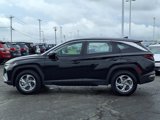 Used 2023 Hyundai Tucson SE image 3
