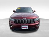 Used 2020 Jeep Grand Cherokee Laredo image 2