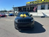 Used 2019 Jeep Compass Latitude image 2