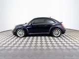 Used 2018 Volkswagen Beetle 2.0T SE image 5