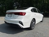 Used 2022 Kia Forte LXS image 5