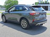 Used 2020 Ford Escape Titanium image 4