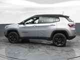 Used 2023 Jeep Compass Trailhawk image 3