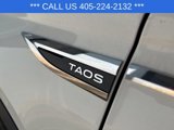 Used 2024 Volkswagen Taos SE image 3