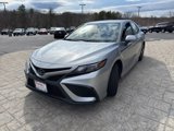 Used 2022 Toyota Camry SE image 3