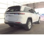 Certified 2024 Jeep Grand Cherokee Laredo X image 4