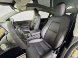 Used 2022 Tesla Model Y Long Range image 5