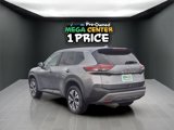 Used 2023 Nissan Rogue SV image 2