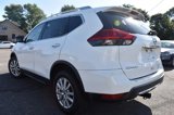 Used 2017 Nissan Rogue SV image 6