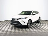 Used 2021 Toyota Venza LE image 3