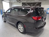 Used 2017 Chrysler Pacifica Touring-L w/ Tire & Wheel Group image 5