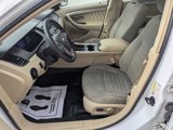 Used 2013 Ford Taurus SE image 2
