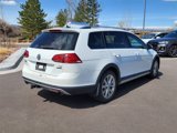 Used 2017 Volkswagen Golf Alltrack S image 5