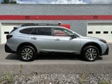 Used 2022 Subaru Outback Premium image 2