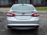 Used 2015 Ford Fusion SE w/ Equipment Group 201A image 4