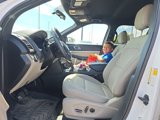 Used 2018 Ford Explorer XLT image 6