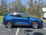 Used 2022 Ford Escape SE w/ Convenience Package image 2