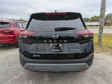 Used 2023 Nissan Rogue SV image 4