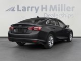 Used 2020 Chevrolet Malibu LT image 2