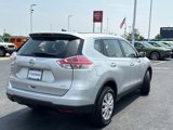Used 2015 Nissan Rogue S image 3