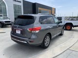 Used 2015 Nissan Pathfinder SL image 5