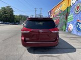 Used 2013 Toyota Sienna XLE image 4