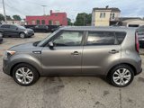 Used 2016 Kia Soul + image 2
