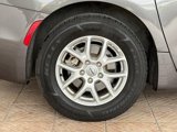 Used 2023 Chrysler Pacifica Touring-L image 4