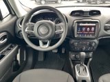 Used 2023 Jeep Renegade Latitude image 2